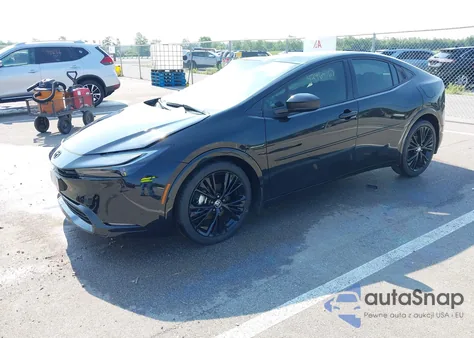 2025 Toyota Prius Nightshade z USA, uszkodzony, nr VIN JTDACAAU1S3059966